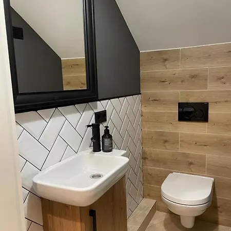 Wellness Fuer 2 Personen Mit Sauna Und Billardtisch * אלטנאו