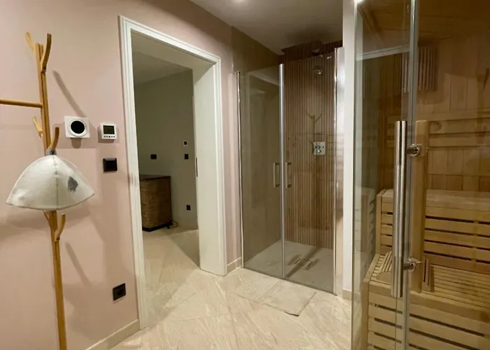 Wellness Fuer 2 Personen Mit Sauna Und Billardtisch 公寓